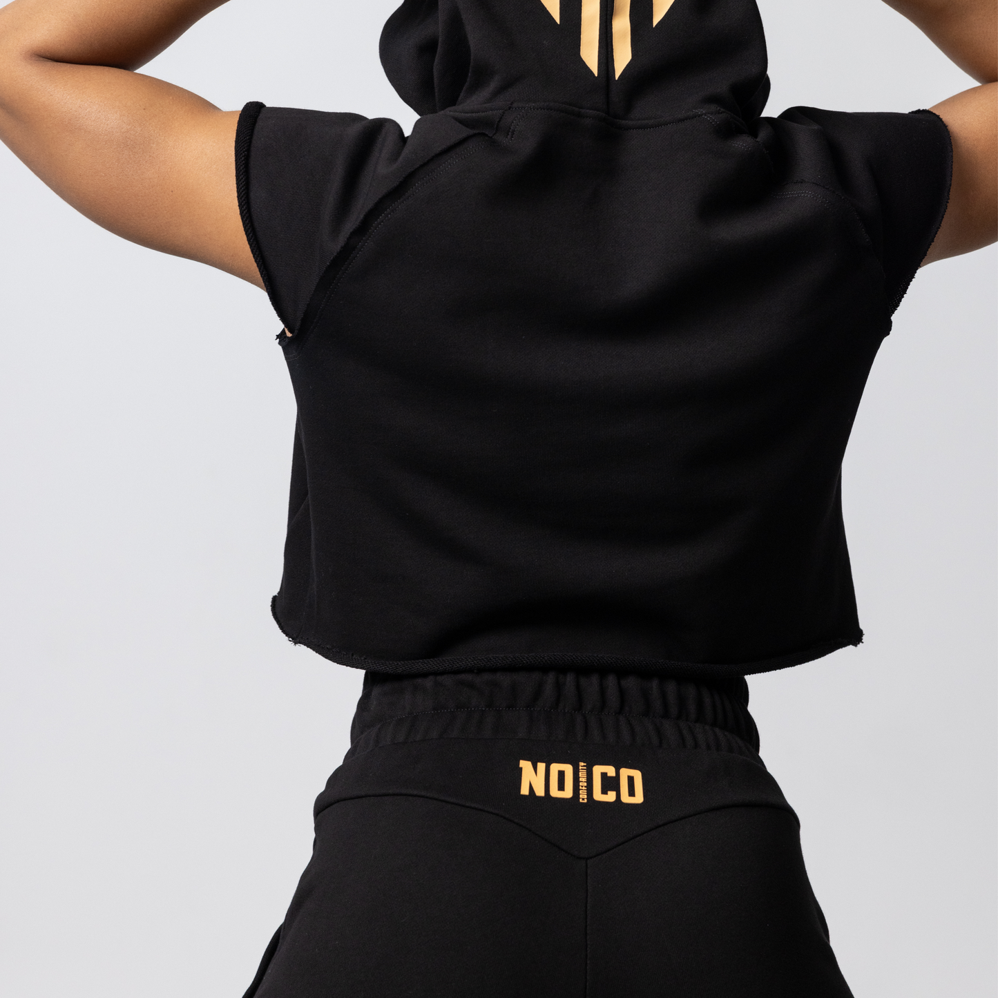 SPLIT-LEG SWEATPANTS